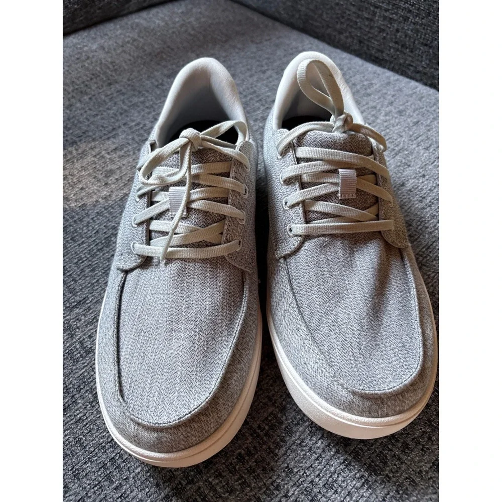 Kizik Enclosed Canvas Men 7.5 Womens 9 Wide Light Grey Hands Free Slip On
